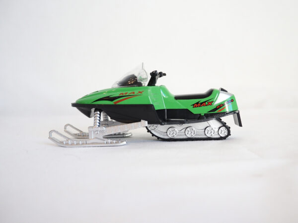 Snowscooter with voice, battery included - Image 5